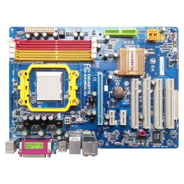 Материнская плата Gigabyte GA-M52L-S3 NVIDIA GeForce 7025, 1xAM2, 4xDDR2 DIMM, 1xPCI-E x16, встроенный звук: HDA, 7.1, Ethernet: 1000 Мбит/с, форм-фактор ATX (Б/У)