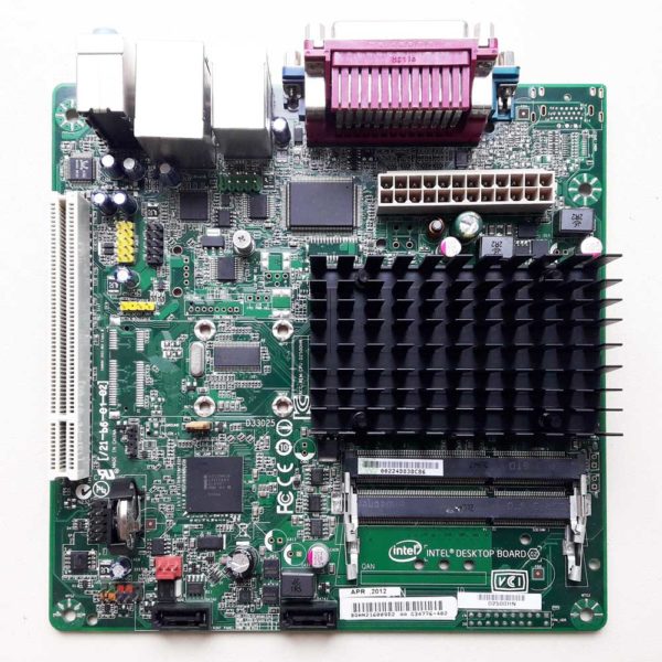 Материнская плата INTEL D2500HN NM10, CPU Atom D2500 2x1.86 Ггц, 2xDDR3 SO-DIMM, 1xPCI, 2xSATA, встроенный звук: HDA, 5.1, встроенная графика Intel Graphics Media Accelerator 3600, Ethernet: 1000 Мбит/с, форм-фактор mini-ITX